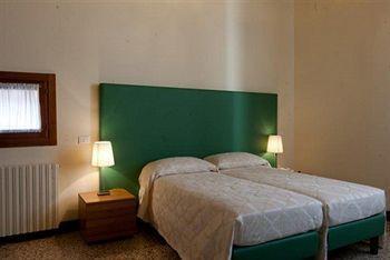 Foresteria Levi 2* Venecia
